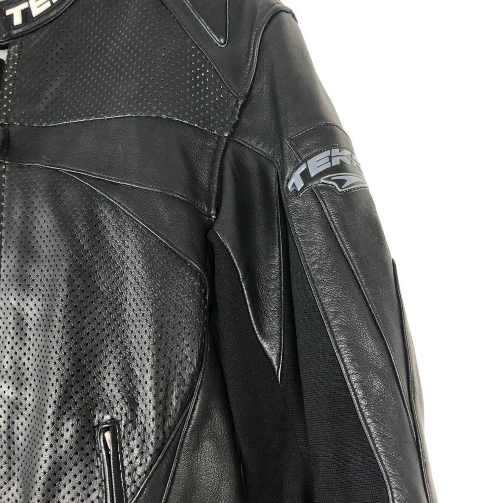 TEKNIC Men's Black Leather Motorcycle Jacket Sz 44 - Picture 6 of 8